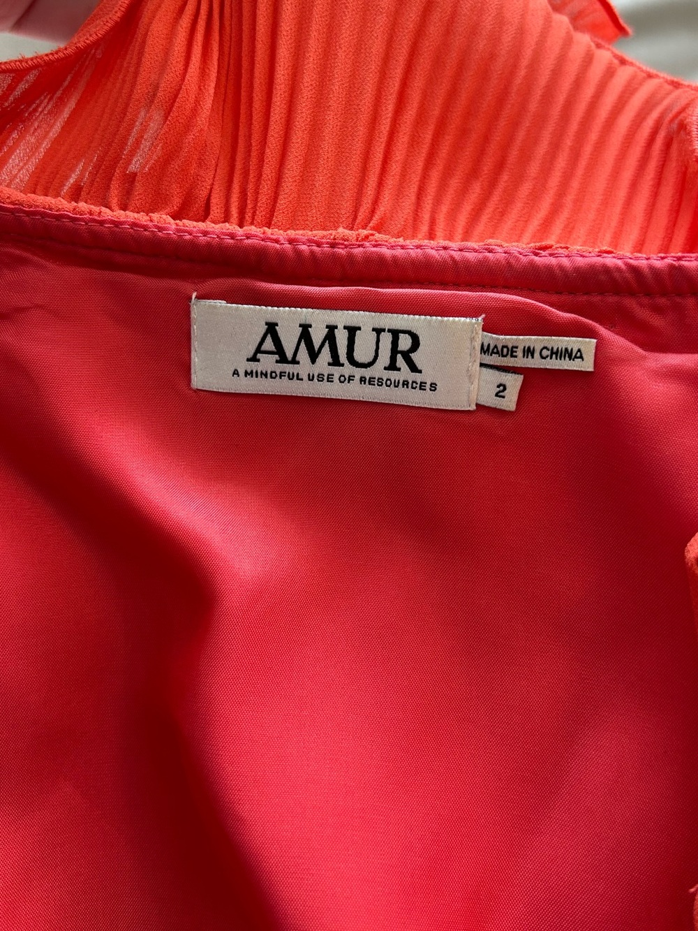 AMUR Ainsley Ruffle Top - Picture 6 of 7